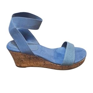 Liz Claiborne Blue Wedge Sandals Size 8 NEW